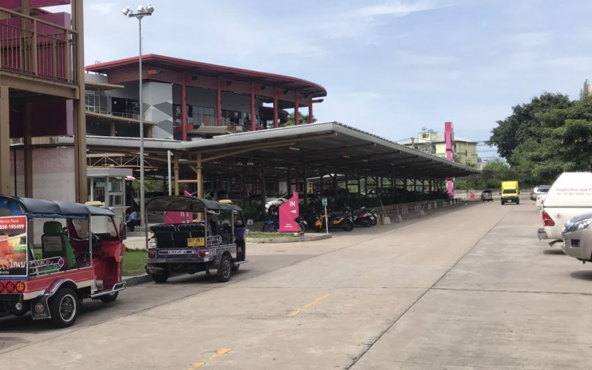 commercial building for sale in Saracha, Chonburi
