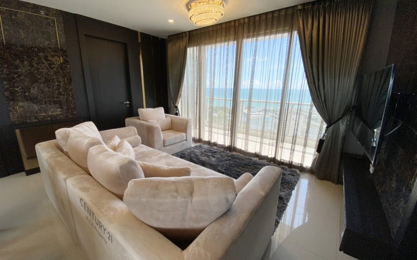 Luxury Condo for rent 2 Bedrooms at The Reviera Jomtien Pattata