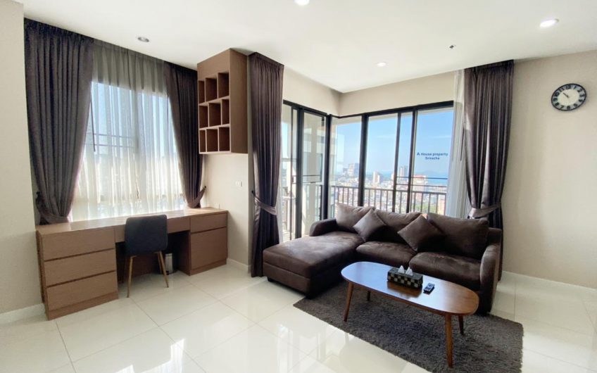 3 bedroom condo for rent at the Sky Sriracha.