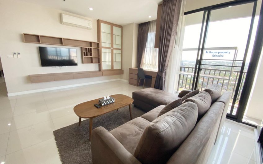 3 bedroom condo for rent at the Sky Sriracha.