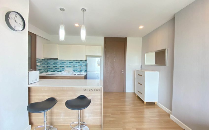 Condo for rent move in ready at Green Lake Condo Sriracha