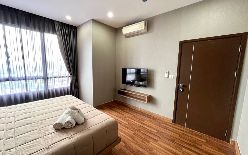 2 bedroom condo for rent at the Sky Sriracha.