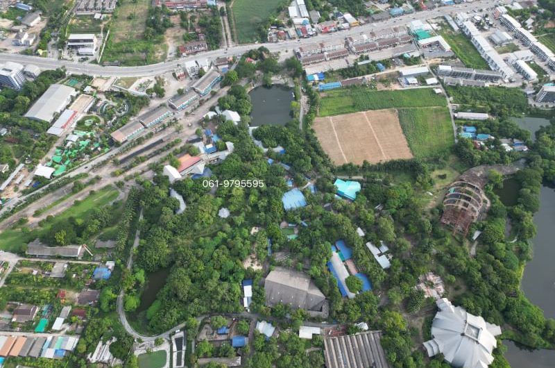 Big land for sale, good location, next to Sriracha Tiger Zoo Road, Chonburi