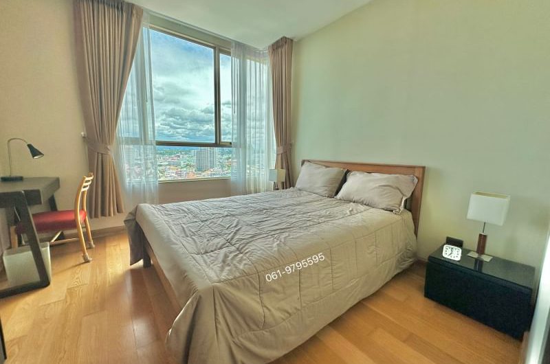condo for sale, Marina Bayfront, Sriracha Corner room, sea view, city view and mountain view.