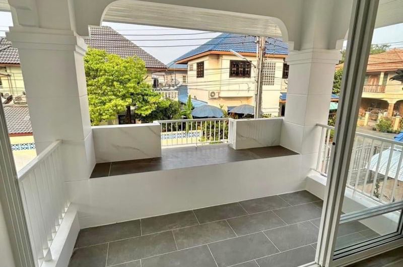 Beautiful house for sale, ready to move in Phongpaiboon Village Near Central Department Store, Chonburi