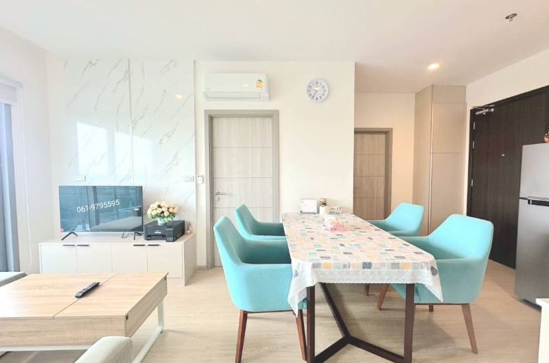 Condo for rent, Sriracha, Bang Phra, The Symphony Condo, beautiful room with furniture.