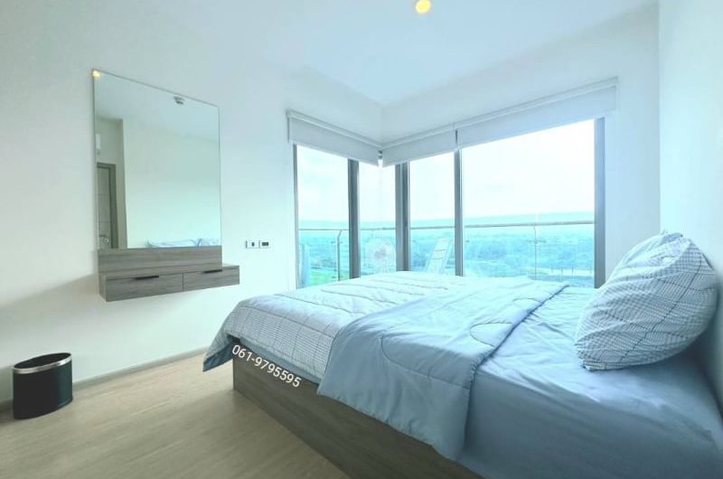 Condo for rent, Sriracha, Bang Phra, The Symphony Condo, beautiful room with furniture.