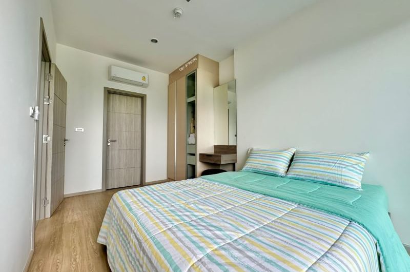 For rent: The Symphony Condo Bang Phra-Sriracha, fully furnished, move in Ready.