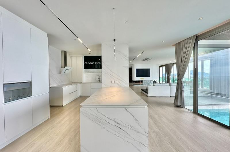 For sale, for rent, penthouse, Casaluna Paradiso, beautiful room, good location, sea view, furnished, move in Ready