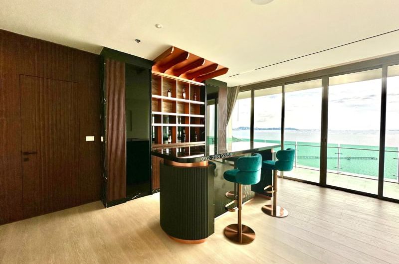 For sale, for rent, penthouse, Casaluna Paradiso, beautiful room, good location, sea view, furnished, move in Ready