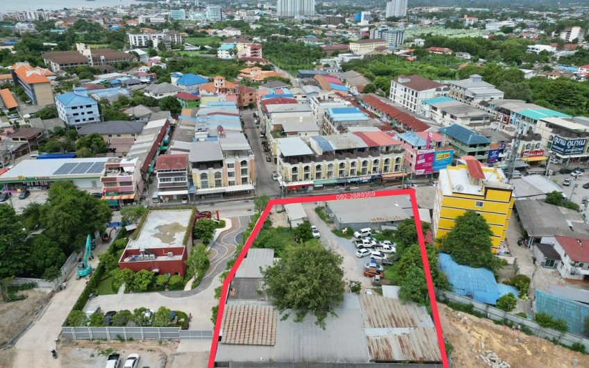 Land for sale in Soi Phothisan, Na Kluea, beautiful plot, great location, business district, Pattaya City