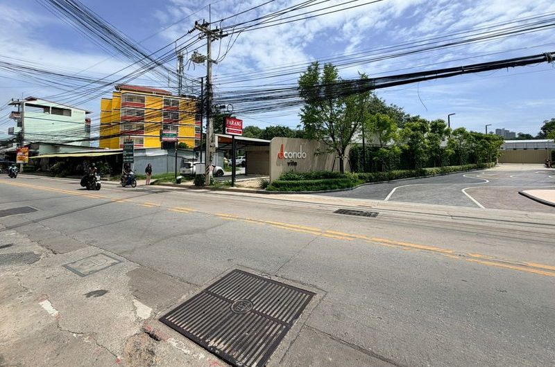 Land for sale in Soi Phothisan, Na Kluea, beautiful plot, great location, business district, Pattaya City
