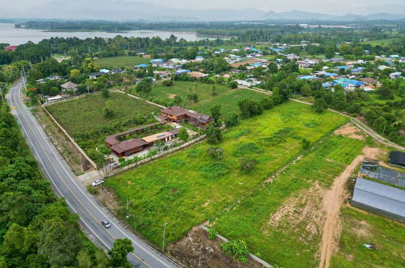 Beautiful plot of land, great  location, near Bang Phra Reservoir, Sriracha, Chonburi