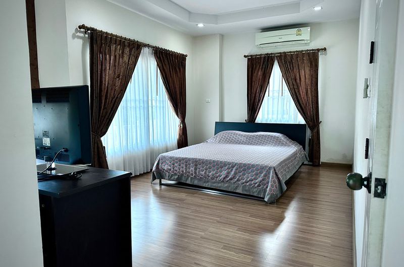 For sale, for rent, 2-storey detached house, Grand Manirin Village Project, Sriracha, Chonburi