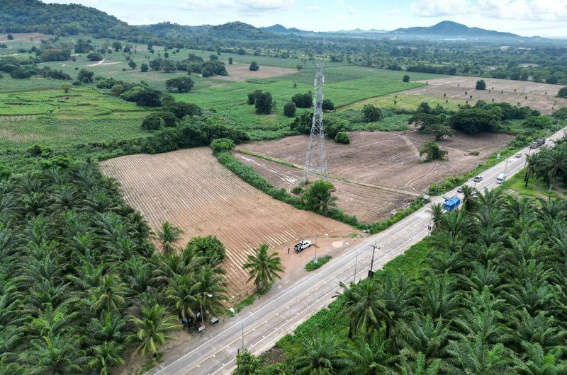 ขายที่ดินศรีราชา แปลงสวย การคมนาคมสะดวกมาก ติดถนนโค้งดารา