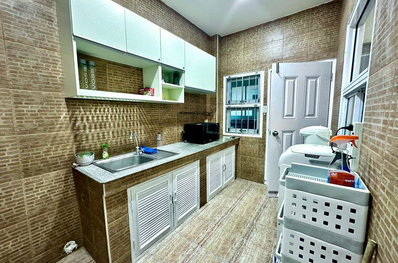 Single house for rent, move in Ready, Baan Suan Walaya project, Sriracha, Chonburi