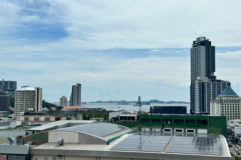 ขายคอนโดศรีราชา คีน เซ็นเตอร์ ใจกลางเมือง ห้องสวย ใหม่มือหนึ่ง พร้อมเข้าอยู่