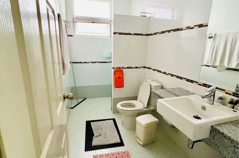 Second-hand detached house for sale, Country Home Lake and Park Village, Sriracha, Chonburi