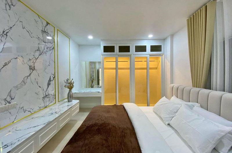 ขายบ้านสวยพัทยา หมู่บ้านคันทรีคลับ รีโนเวทใหม่ ซอยทุ่งกลม-ตาลหมัน 6