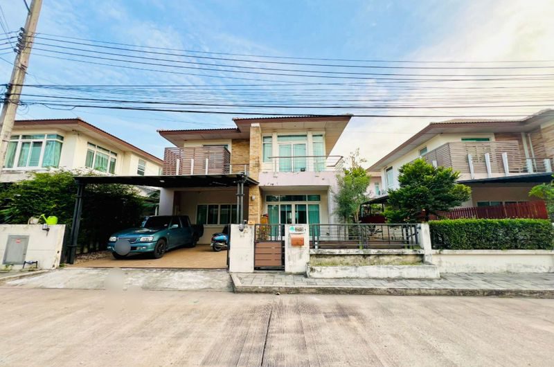 Second-hand detached house for sale, Country Home Lake and Park Village, Sriracha, Chonburi