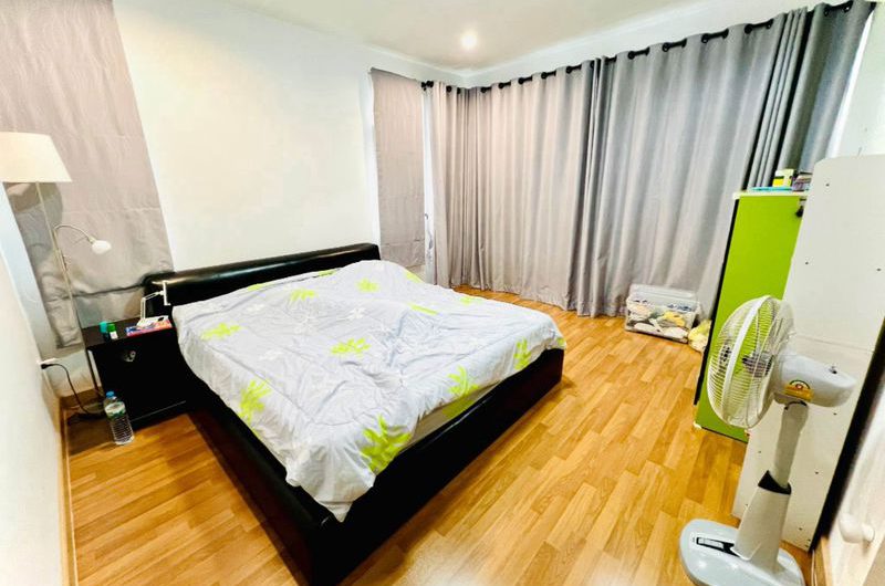 Second-hand detached house for sale, Country Home Lake and Park Village, Sriracha, Chonburi