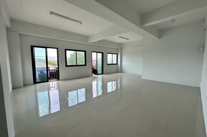 For sale: 2 commercial buildings in front of The Perfect Town Village, Sriracha, Chonburi