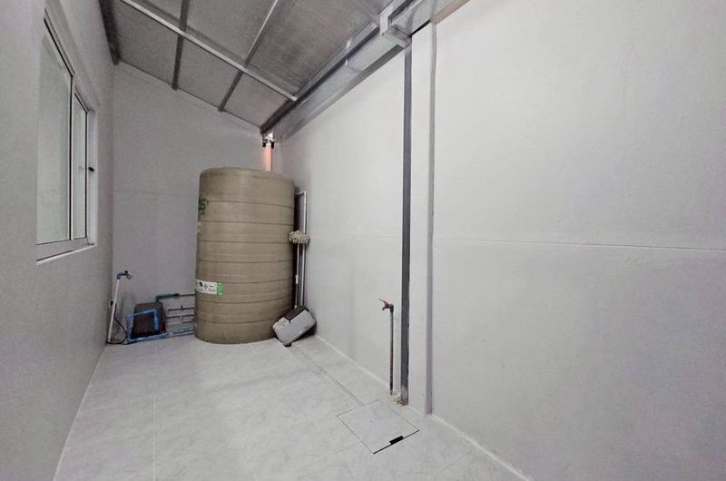 Townhouse for sale, The Mix Grand, Nong Kham, Sriracha, cheap price, near the motorway