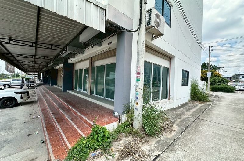 For sale: 2 commercial buildings in front of The Perfect Town Village, Sriracha, Chonburi