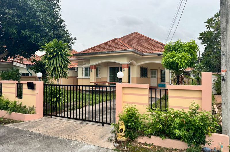 Single-storey detached house for rent, ready to move in, Montri Park Village, Sriracha, Chonburi