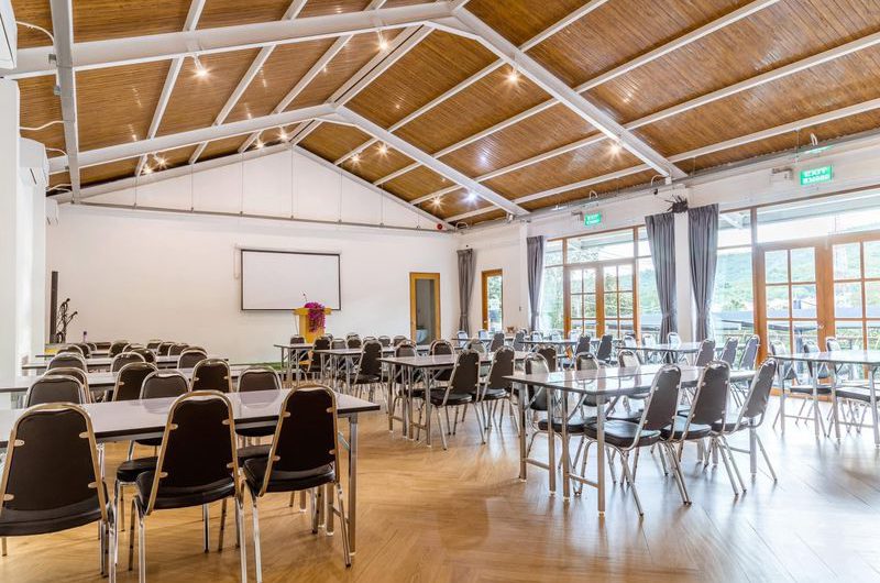 Golden opportunity to sell a hotel business in Sattahip, Phlo Ta Luang location, ready to continue management immediately.
