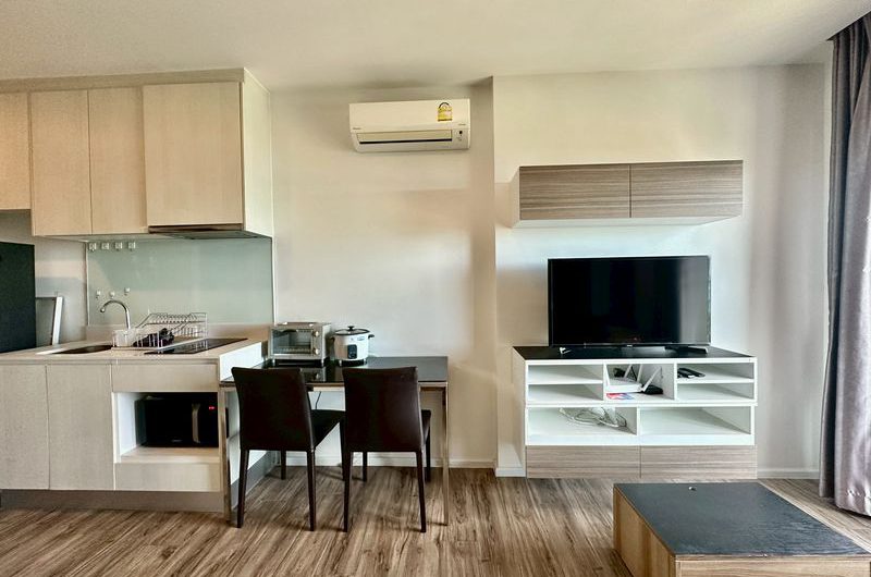 Urgent sale, very cheap price, Knightsbridge The Ocean Sriracha Condo, beautiful room, sea view