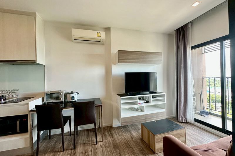 Urgent sale, very cheap price, Knightsbridge The Ocean Sriracha Condo, beautiful room, sea view
