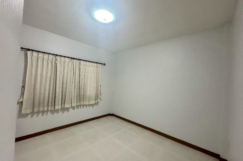 Single-storey detached house for rent, ready to move in, Montri Park Village, Sriracha, Chonburi