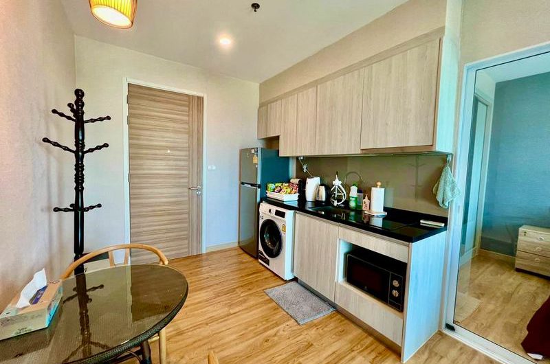 Condo for sale or rent in Sriracha, The Sea, premium location, beautiful room, high floor, fully furnished,  move in ready.