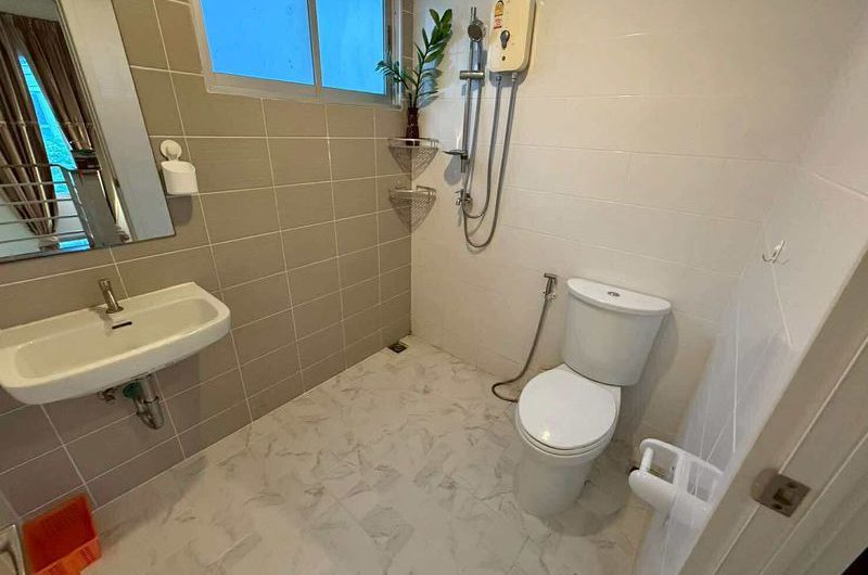 Single house in Sriracha, Suan Suea side, cheap price, Casa Grand Village, near J-Park Sriracha shopping mall