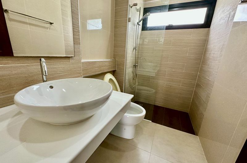 2-storey detached house for sale in Sriracha District, The Complete Village Project, move in ready