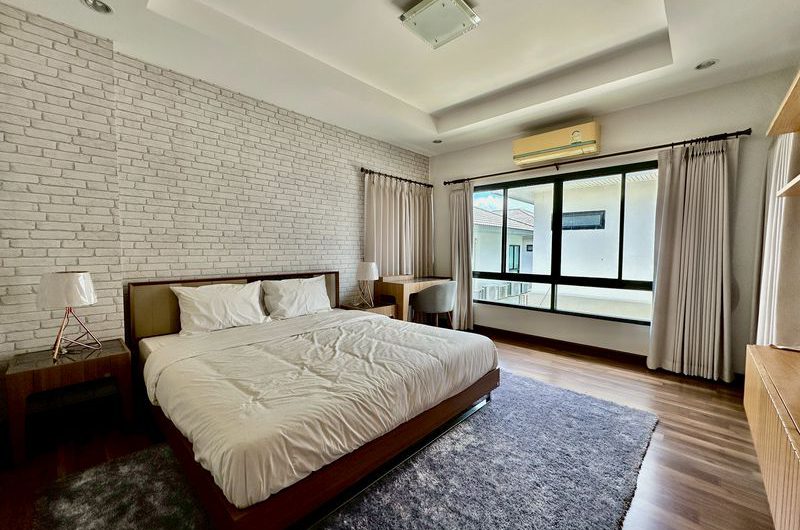 2-storey detached house for sale in Sriracha District, The Complete Village Project, move in ready