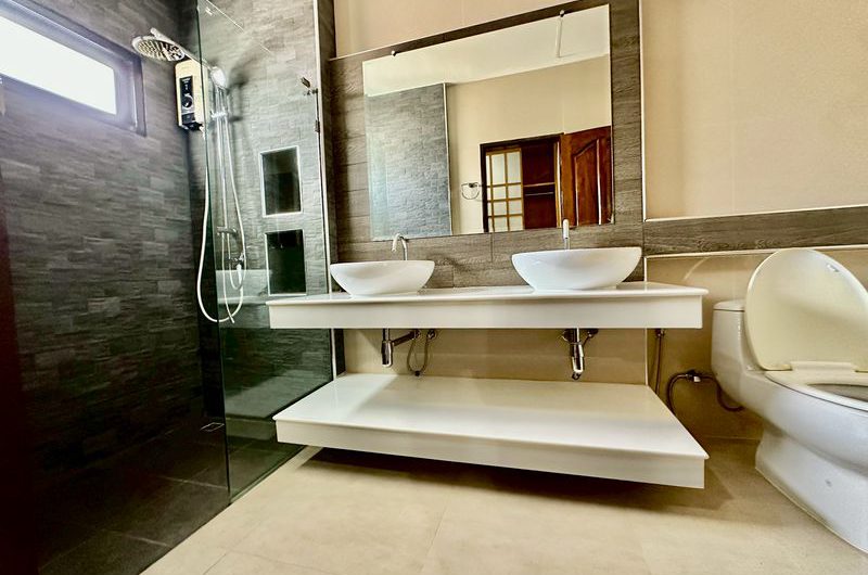 2-storey detached house for sale in Sriracha District, The Complete Village Project, move in ready