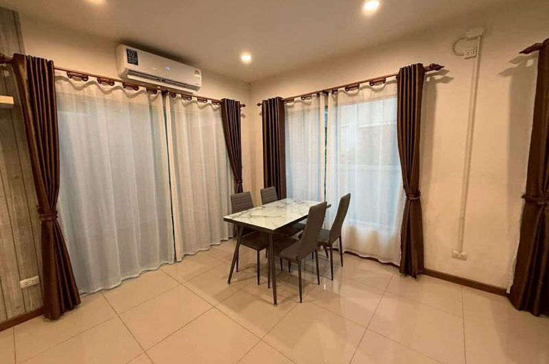 Single house in Sriracha, Suan Suea side, cheap price, Casa Grand Village, near J-Park Sriracha shopping mall