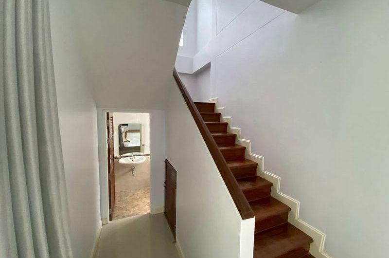 Second-hand detached house for sale, newly renovated, Thara Dara Village project, Sriracha, Chonburi