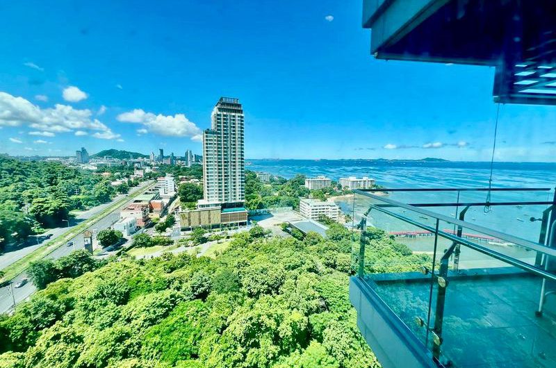 Condo for sale or rent in Sriracha, The Sea, premium location, beautiful room, high floor, fully furnished,  move in ready.
