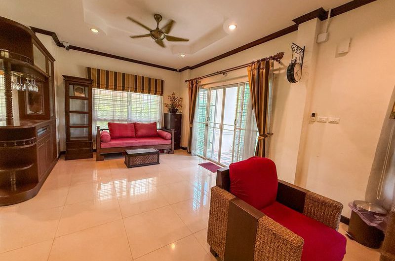 Second-hand detached house for sale, community area, Chak Kho-Nong Yai Bu Road, Sriracha, Chonburi