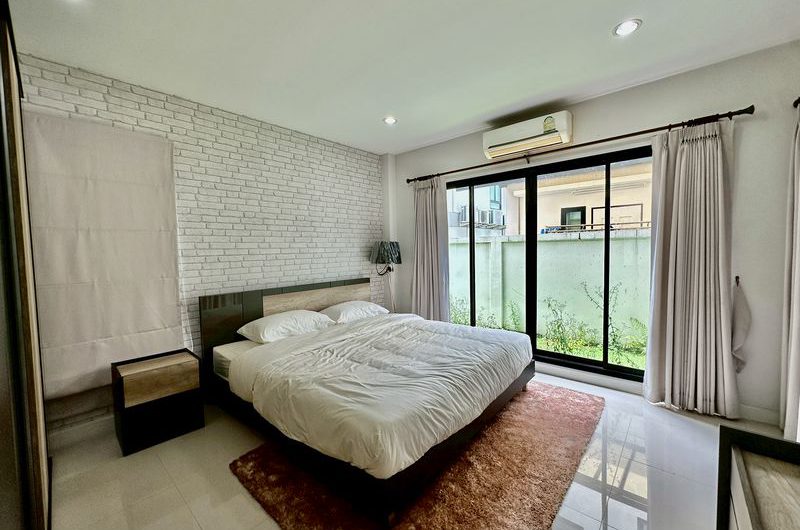 2-storey detached house for sale in Sriracha District, The Complete Village Project, move in ready