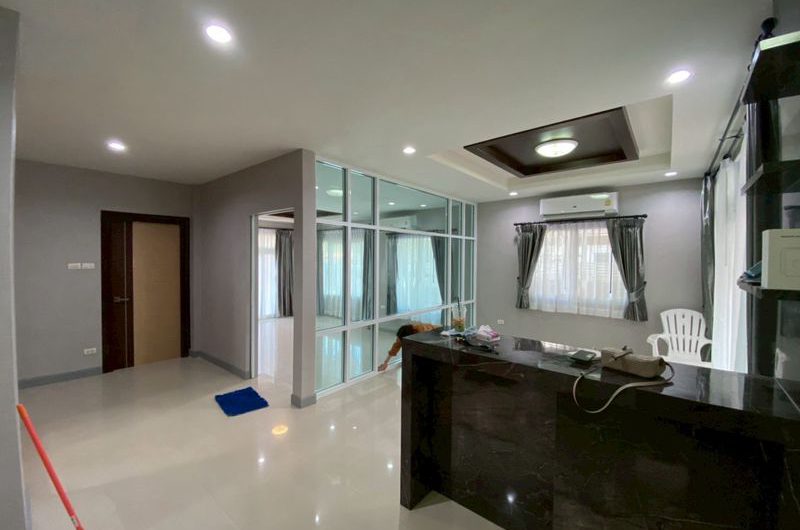 Sriracha detached house for rent, The Boulevard Village, beautiful house, fully furnished