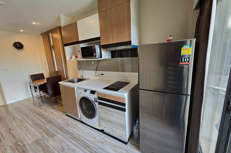 Condo for sale in Sriracha Plus, great price, community area, near Assumption Sriracha School.