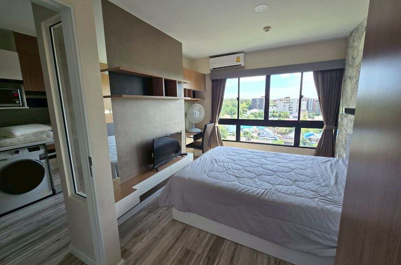 Condo for sale in Sriracha Plus, great price, community area, near Assumption Sriracha School.