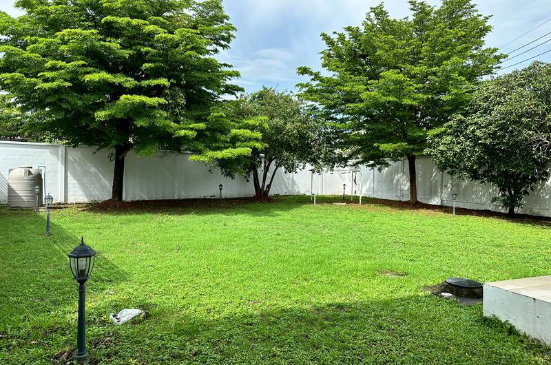 บ้านหรูสไตล์ญี่ปุ่น โครงการหมู่บ้าน Scarlet Villa Sriracha