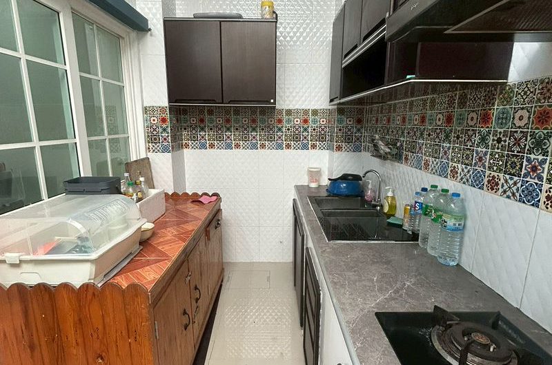 2-storey townhouse for rent, move in ready, Golden Town Village, Sriracha-Assumption, Chonburi