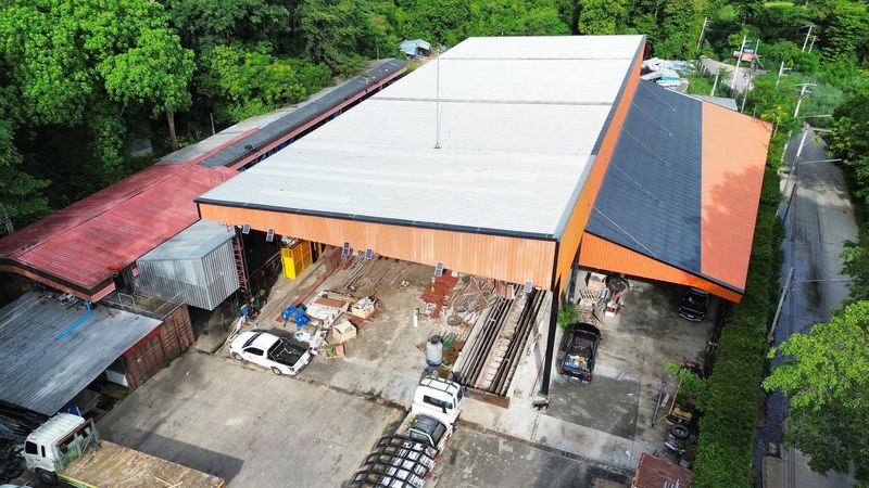 ขาย ให้เช่าที่ดินพร้อมสิ่งปลูกสร้าง โรงงาน และออฟฟิศ โซนบ่อวิน ศรีราชา