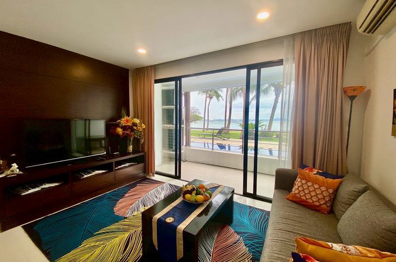 Condo for sale near the sea, Golden Coast Sriracha Phase 1, beautiful room, move in Ready